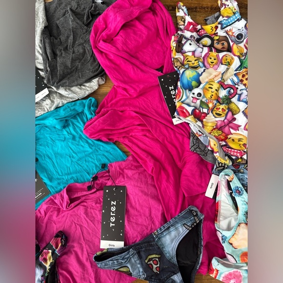 HUGE BUNDLE of Terez Girls Clothing! 19 pieces! All NWT! Array of sizes!! - Picture 4 of 11